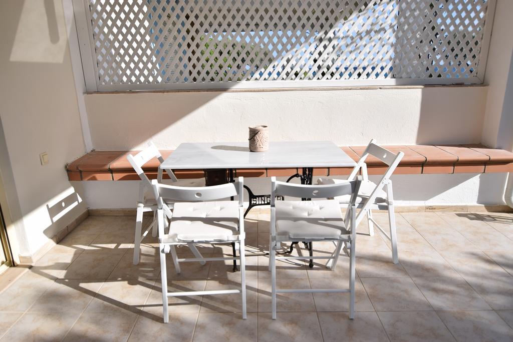 Villa Anemi 네아 스키오니 외부 사진